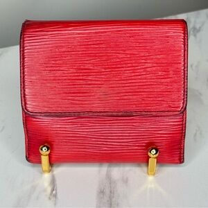 Louis Vuitton Epi Vintage wallet- red